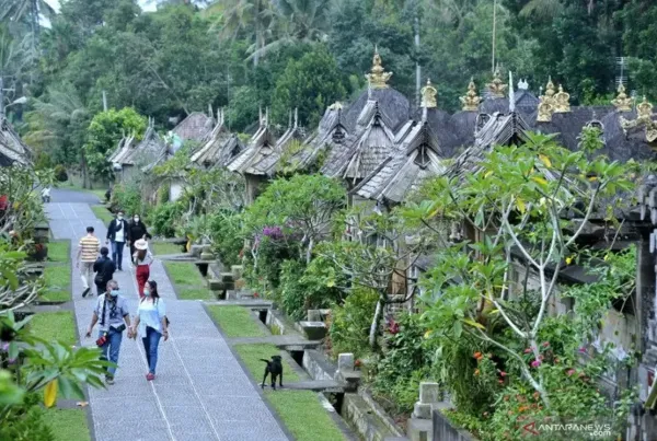 WISATA RELIGI desa panglipuran